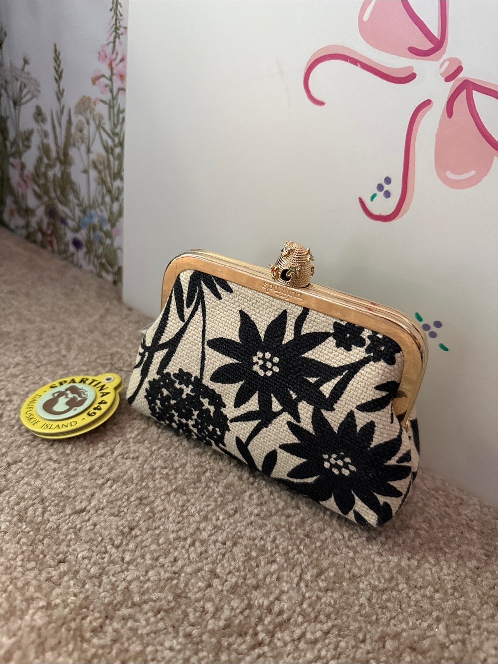 Floral Black & Cream Frame Clutch - Classic Women's Bag